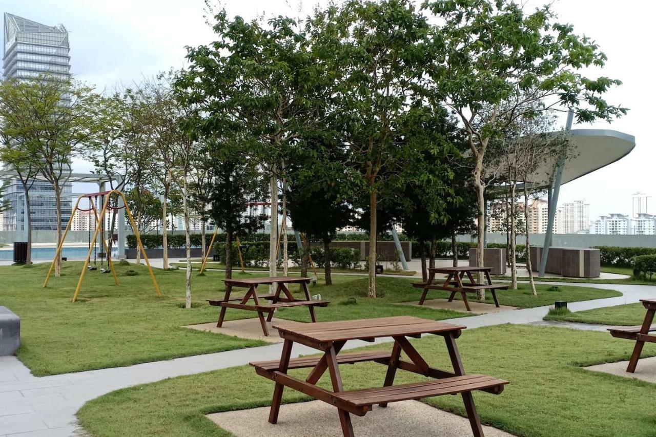 Manee Home Kota Damansara Kuala Selangor Exterior photo