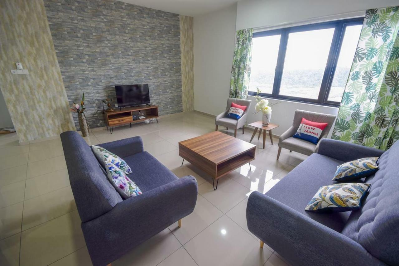 Manee Home Kota Damansara Kuala Selangor Exterior photo
